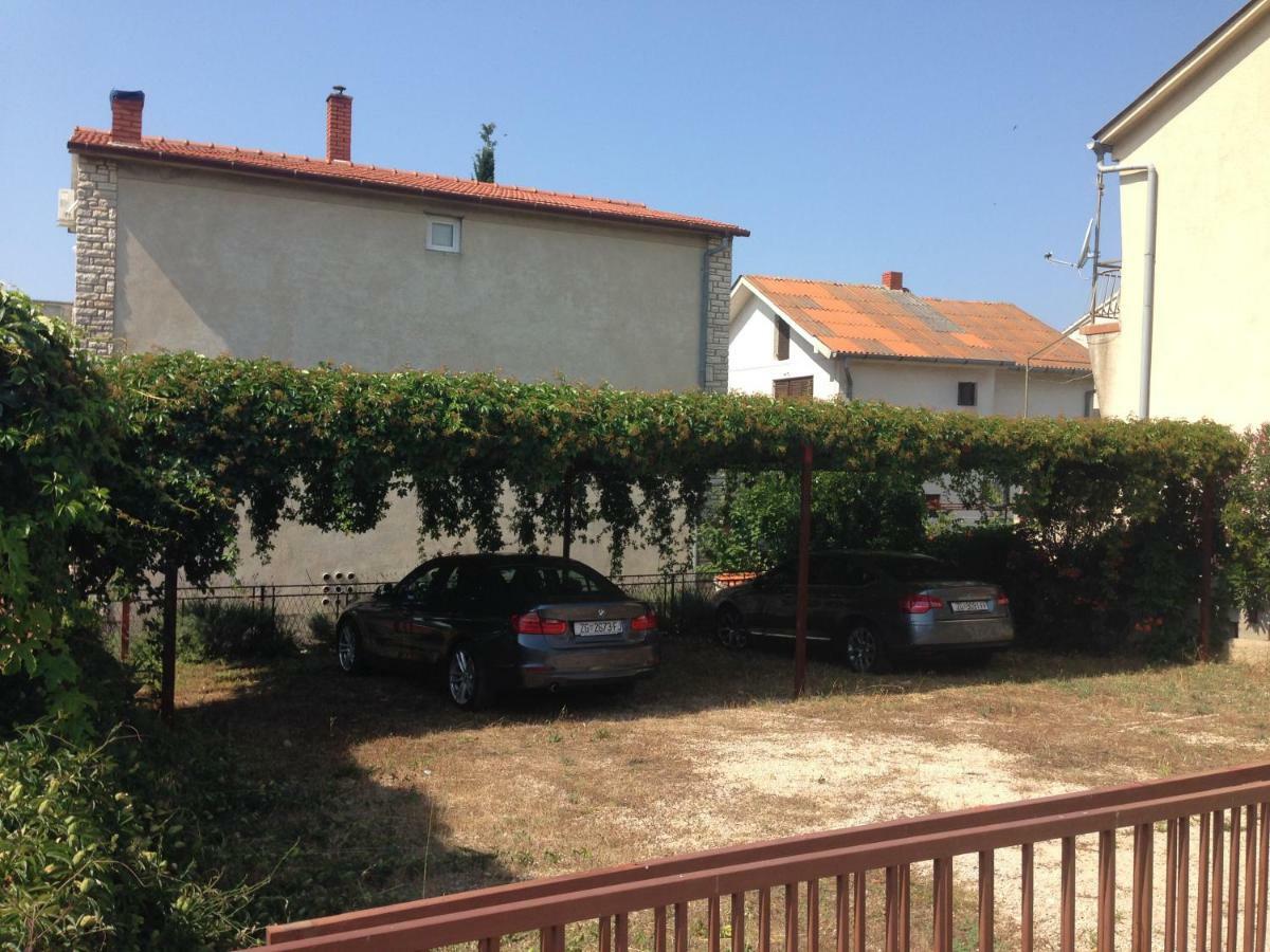 Apartments The Heart Of Croatia Pirovac Buitenkant foto